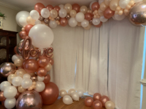 Lots of Rose Gold & foil balloons!